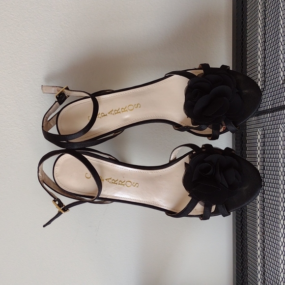 🌸CAPARROS SATIN HEELS - Picture 2 of 4